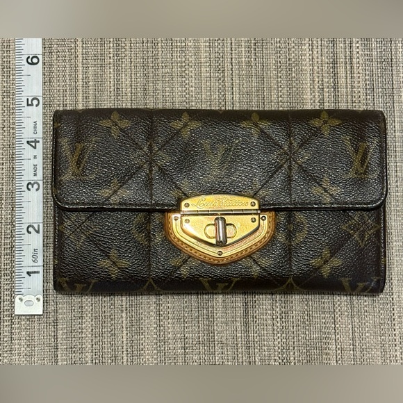 Louis Vuitton Etoile GM Quilted Monogram Wallet - Picture 13 of 14